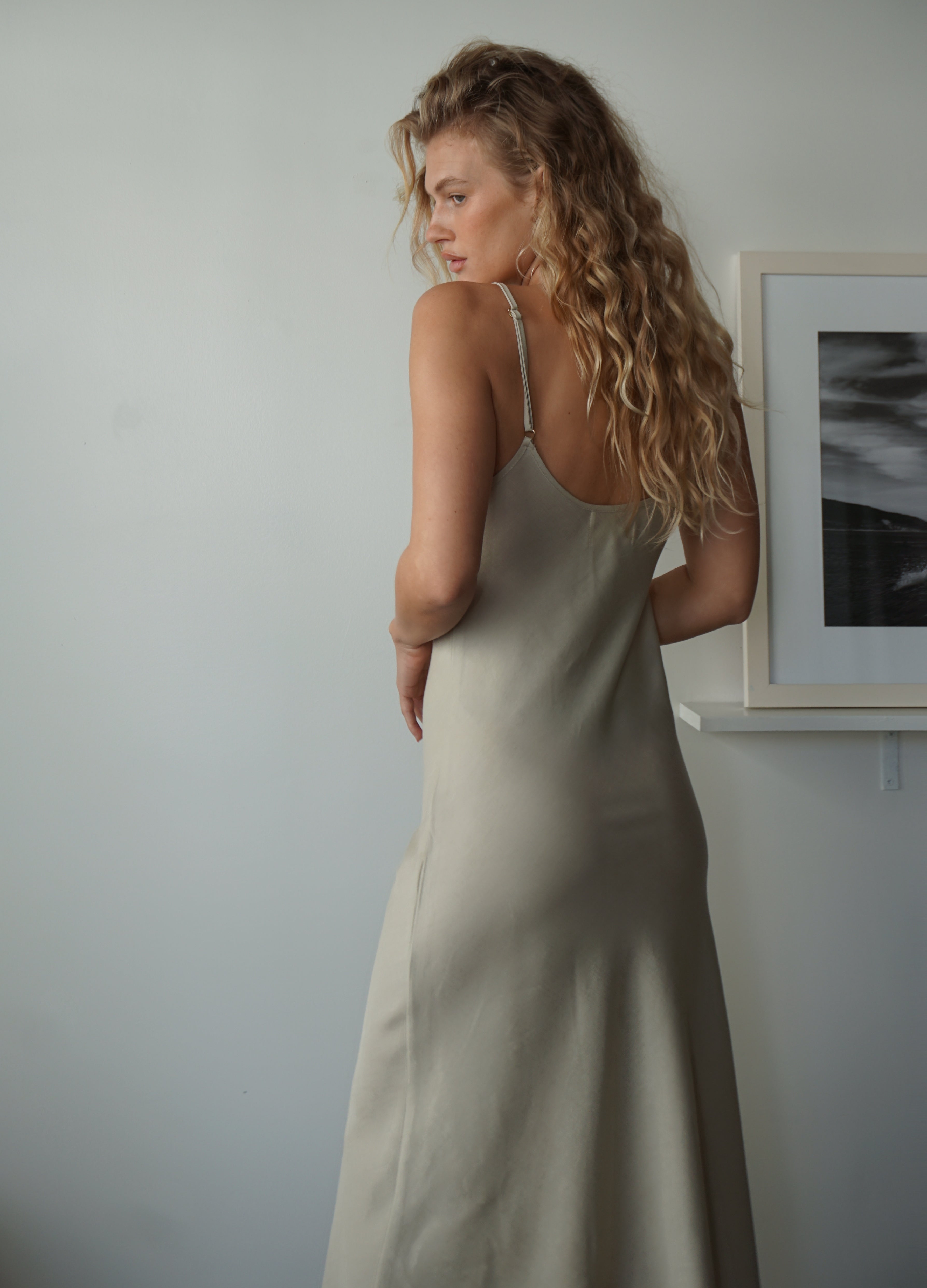 Leo slip dress - Sand